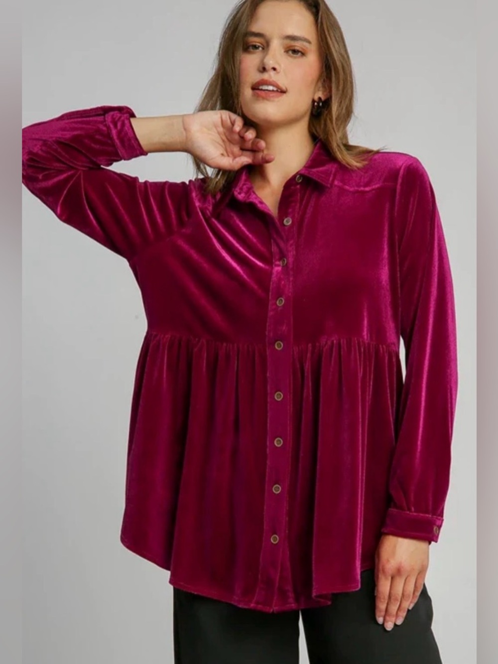 New Umgee Ruby velvet button down top